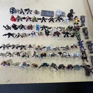 Star Wars Galactic Heroes Action Figure Lot Of 71 Figures Please See Photos {Y}